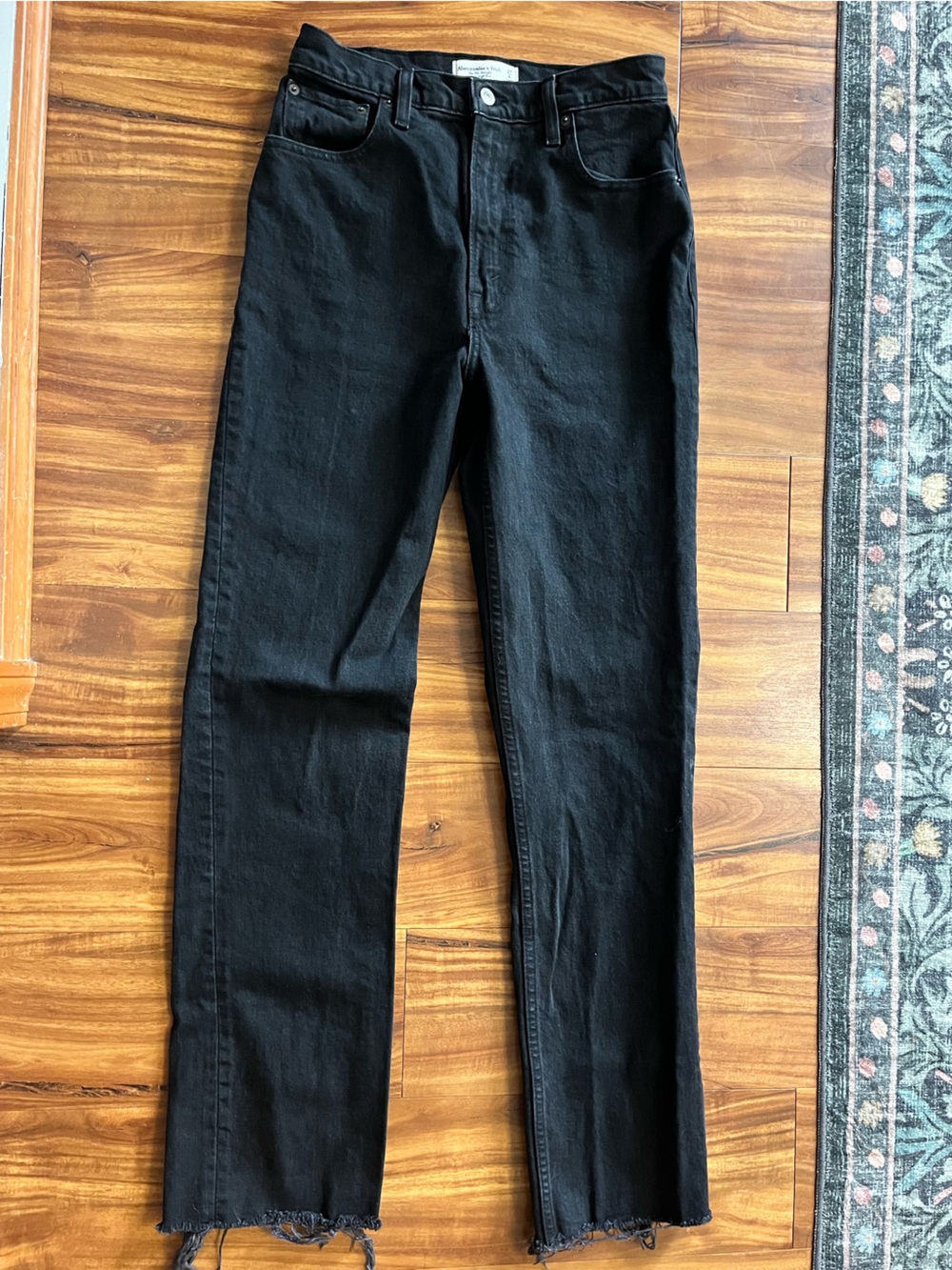 Abercrombie & Fitch Black High-Rise Straight Jeans